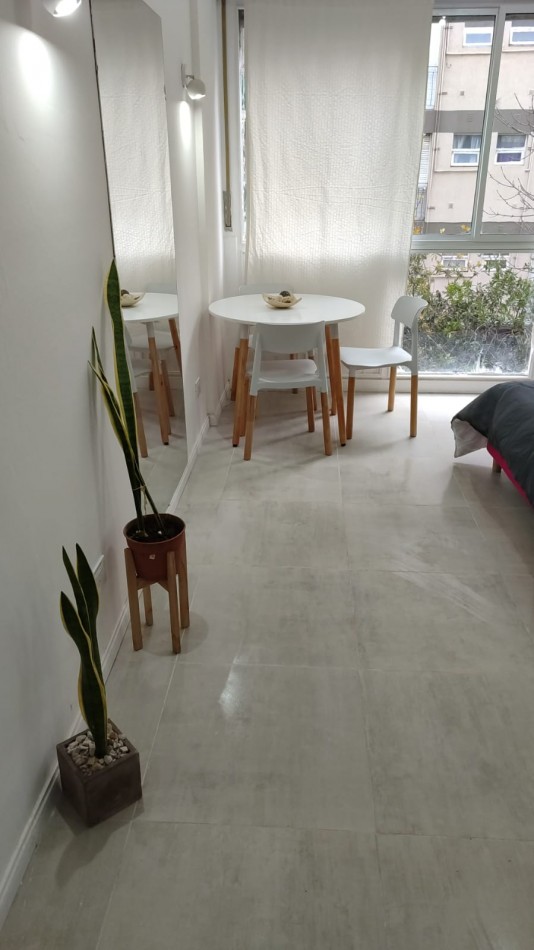 VENTA 1AMB EXCELENTE ESTADO FRENTE CENTRO AMOBLADO
