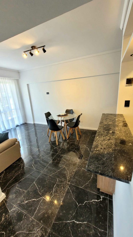 Venta 2AMB RECICLADO CENTRO BALCON