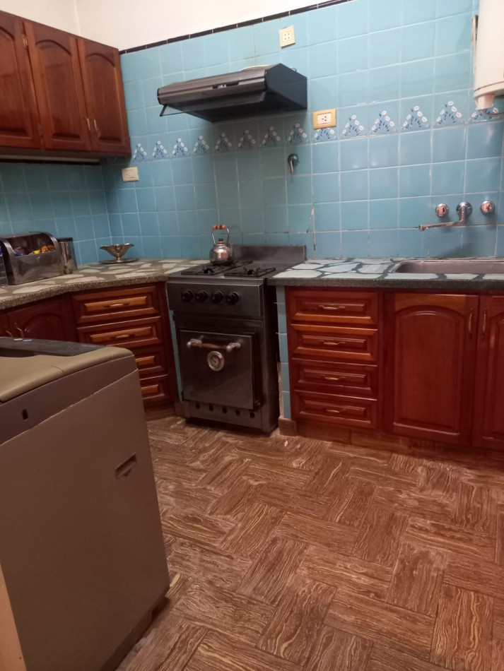 VENTA LOCAL MAS CASA