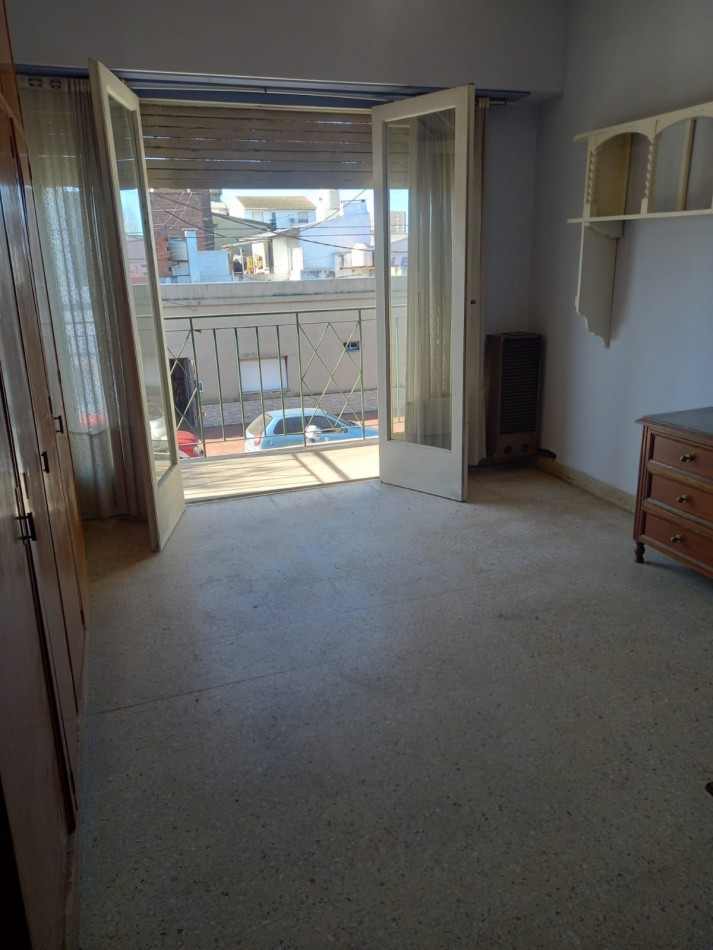 VENTA LOCAL MAS CASA