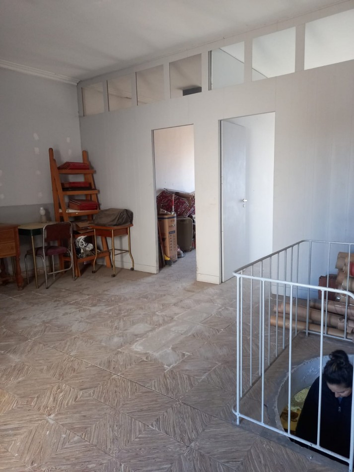 VENTA LOCAL MAS CASA