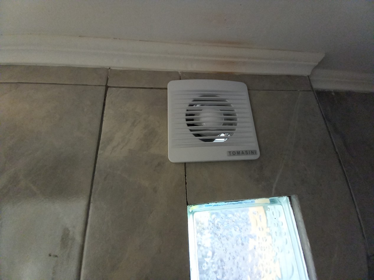 ALQUILER CASA EXCELENTE ESTADO 4AMB 2 BAÑOS COCHERA-LAVADERO PATIO