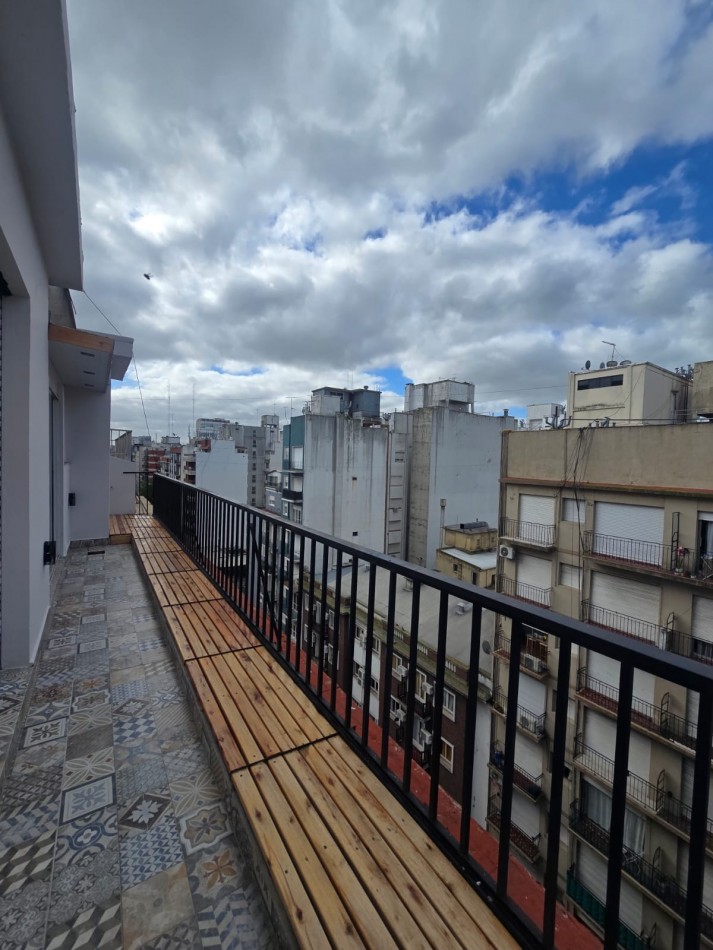 VENTA 2AMB EXCELENTE ESTADO CENTRO  BALCON 