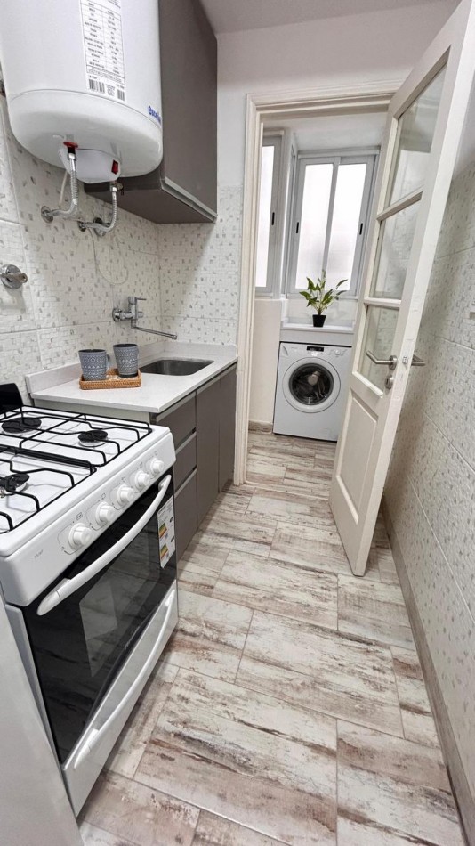 VENTA 2AMB con DEPENDENCIA RECICLADO CENTRO 