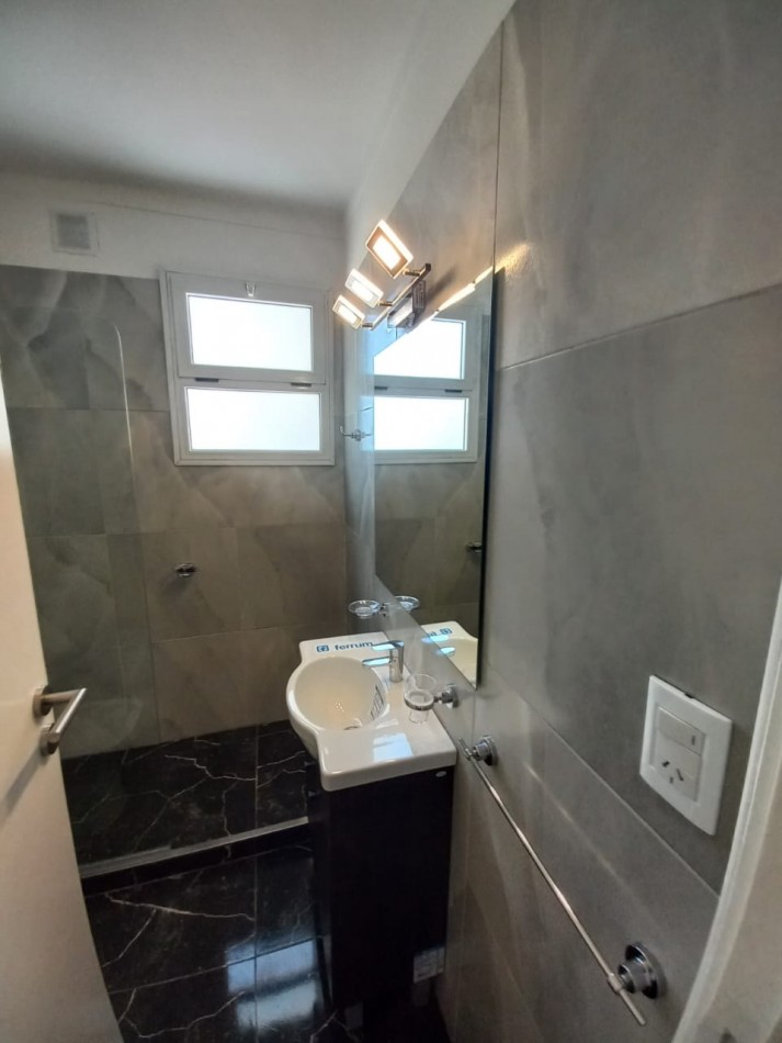 Venta 1AMB CENTRO LATERAL RECICLADO BALCON 