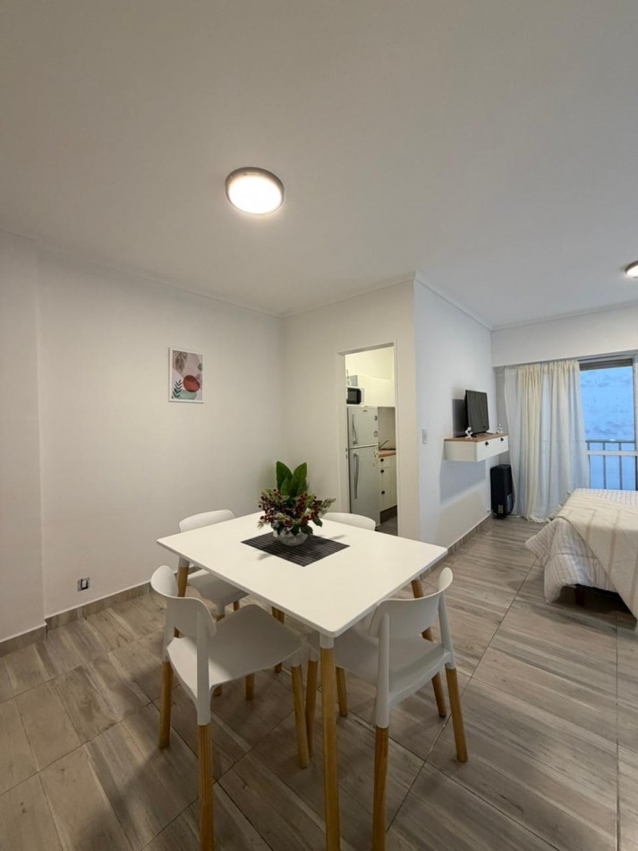 VENTA 1AMB RECICLADO CENTRO ARTEFACTO Y MUEBLES A ESTRENAR 