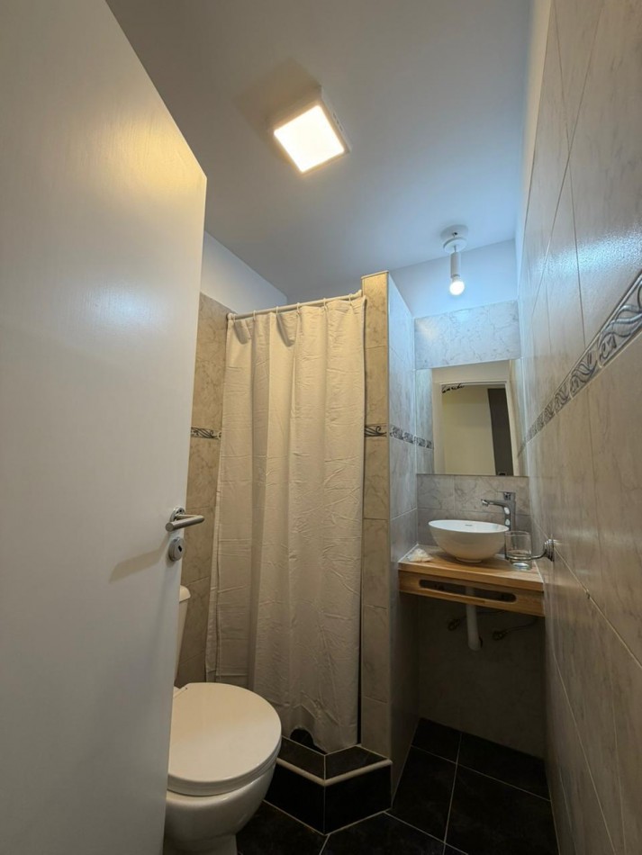 VENTA 2AMB RECICLADO CENTRO BALCON 