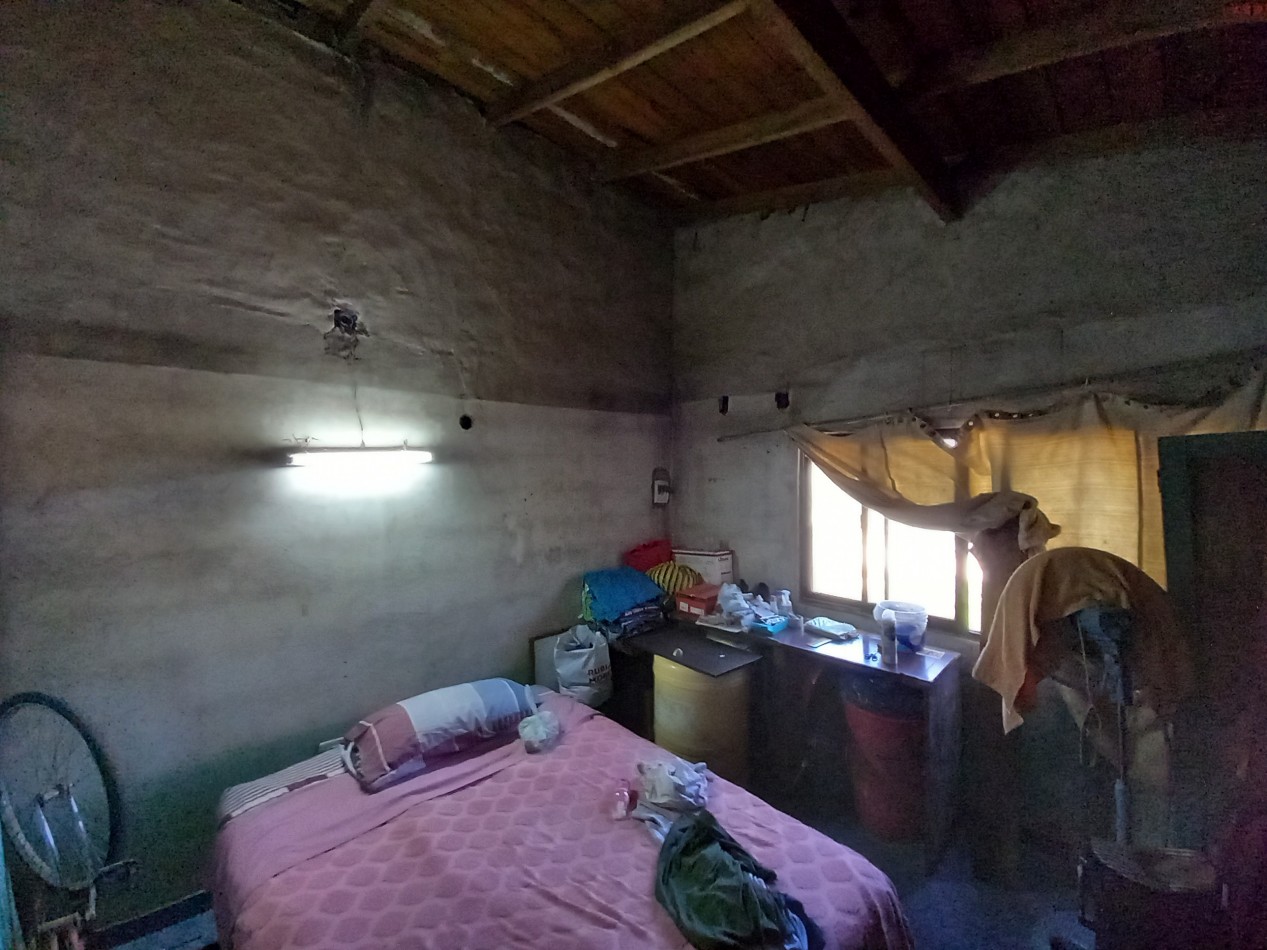 VENTA CASA 3AMB ORIGINAL en ESQUINA