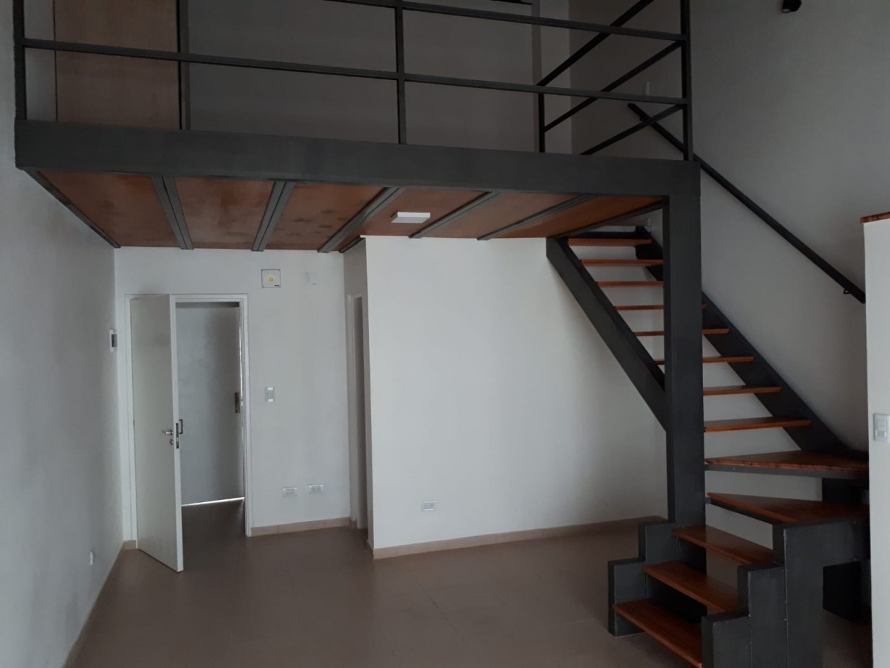 ALQUILER LOFT 2AMB EXCELENTE COCHERA y PATIO 