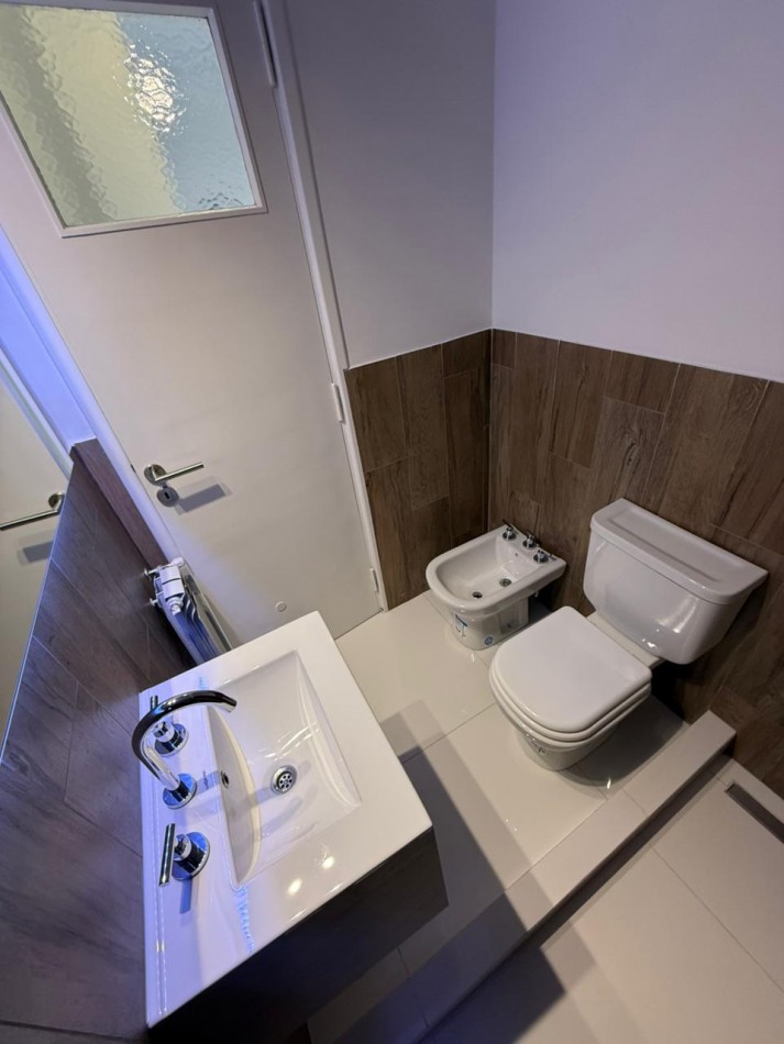 2AMB RECICLADO con DEPENDENCIA 2 BAÑOS CENTRO TODO A ESTRENAR 