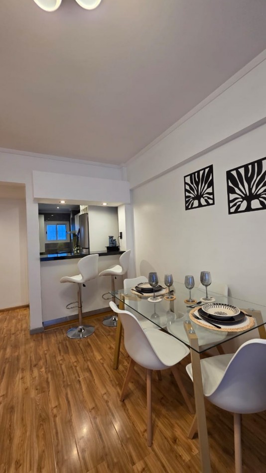 VENTA 3AMB RECICLADO FRENTE CENTRO BALCON COCHERA 