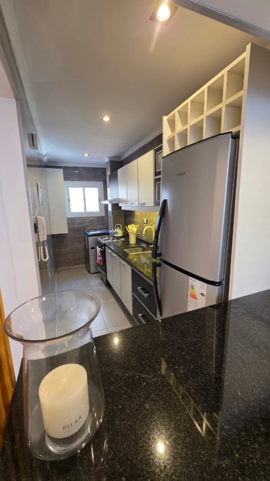 VENTA 3AMB RECICLADO FRENTE CENTRO BALCON COCHERA 