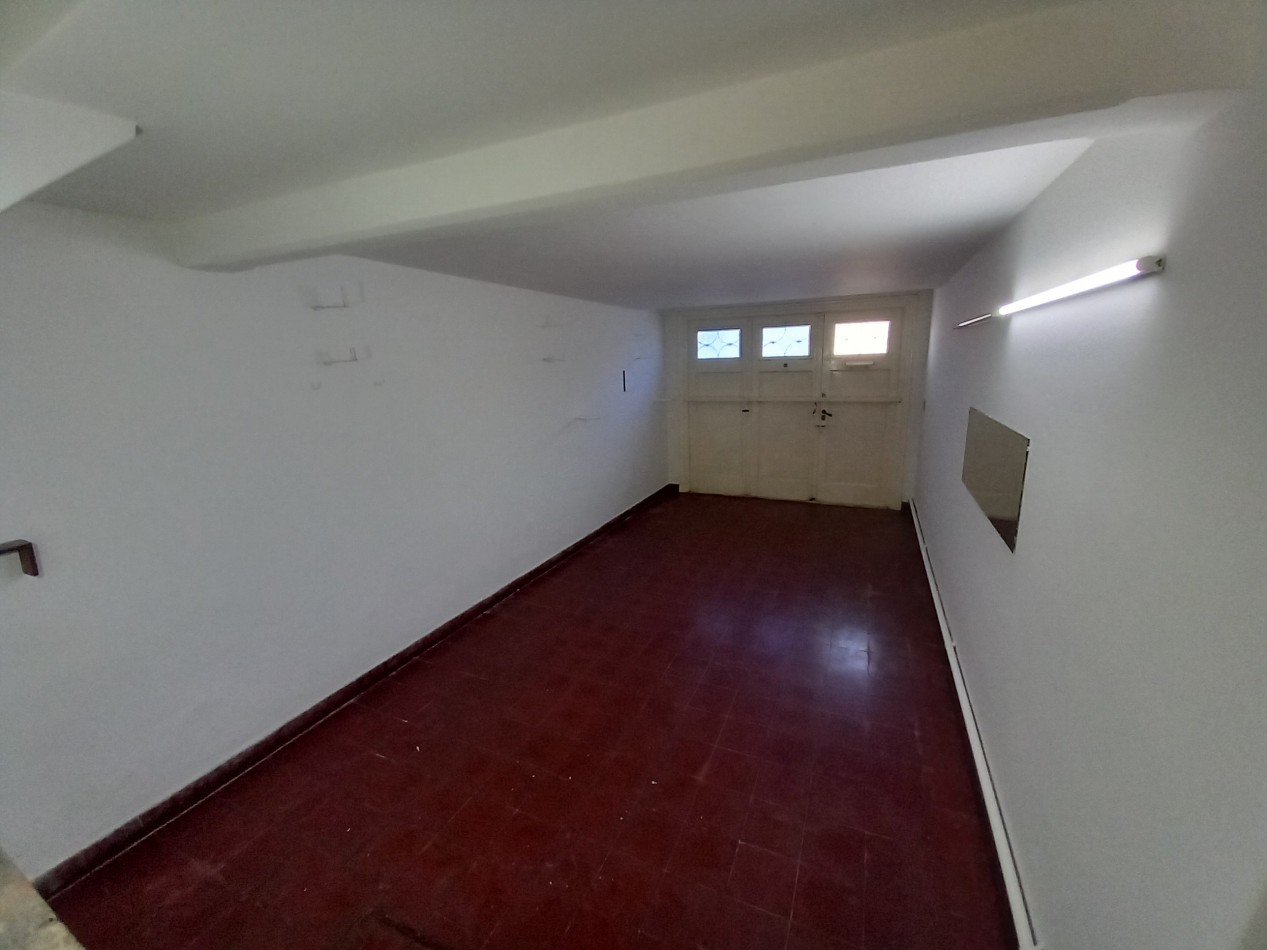 ALQUILER CHALET 4 AMB de ESTILO ESTADO ORIGINAL COCHERA LOS TRONCOS