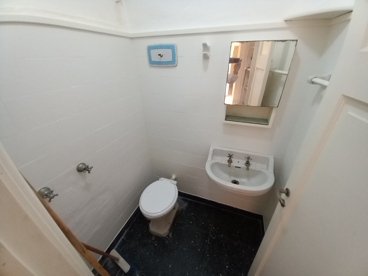 ALQUILER CHALET 4 AMB de ESTILO ESTADO ORIGINAL COCHERA LOS TRONCOS