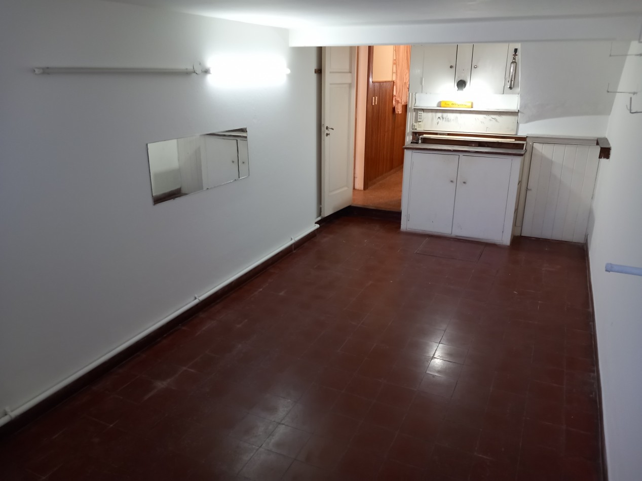 ALQUILER CHALET 4 AMB de ESTILO ESTADO ORIGINAL COCHERA LOS TRONCOS