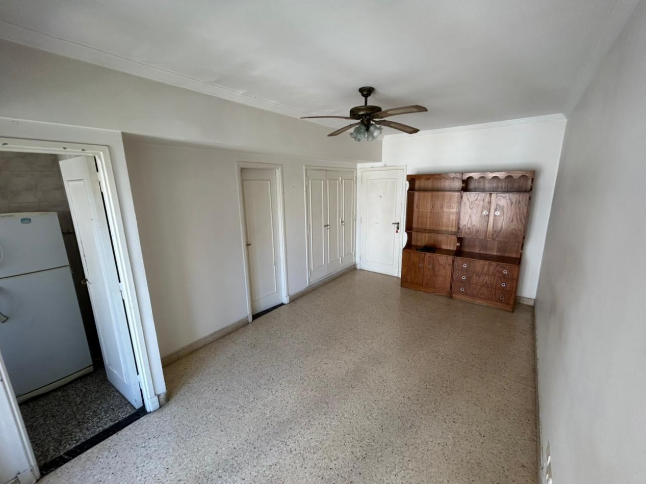 VENTA 1AMB BALCON ESTADO ORIGINAL CENTRO 