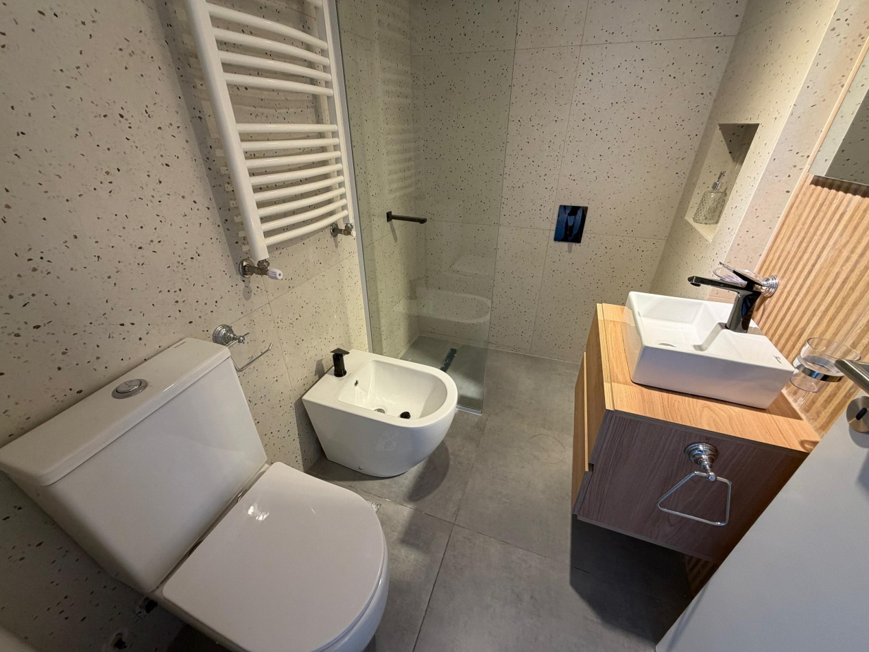 VENTA 2AMB VISTA AL MAR EXCELENTE RECICLADO CENTRO 