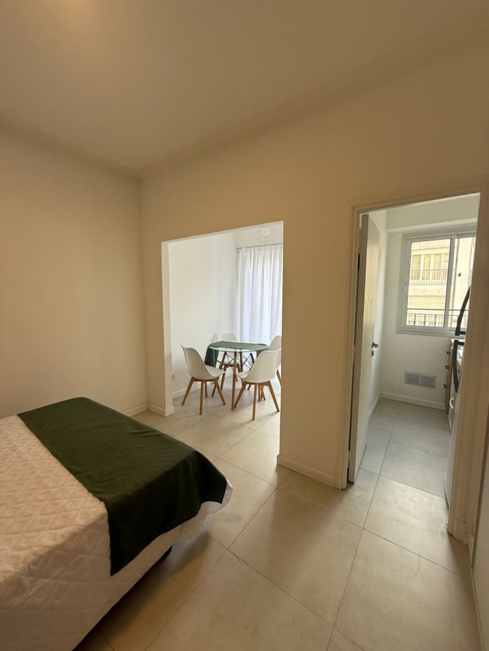 VENTA 1AMB CENTRO FRENTE BALCON 