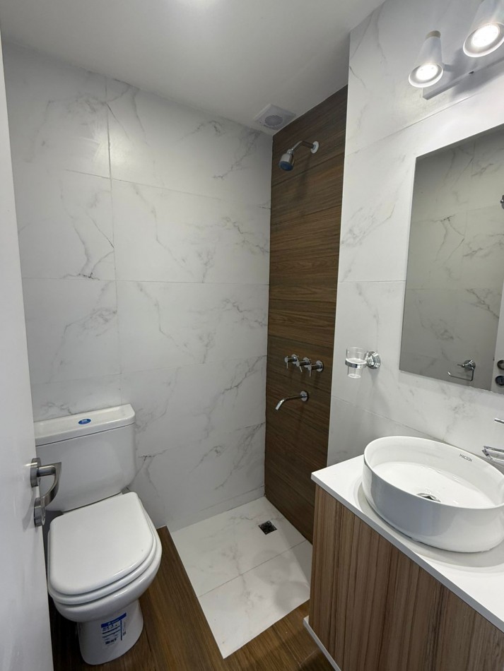 VENTA 1AMB CENTRO FRENTE BALCON 