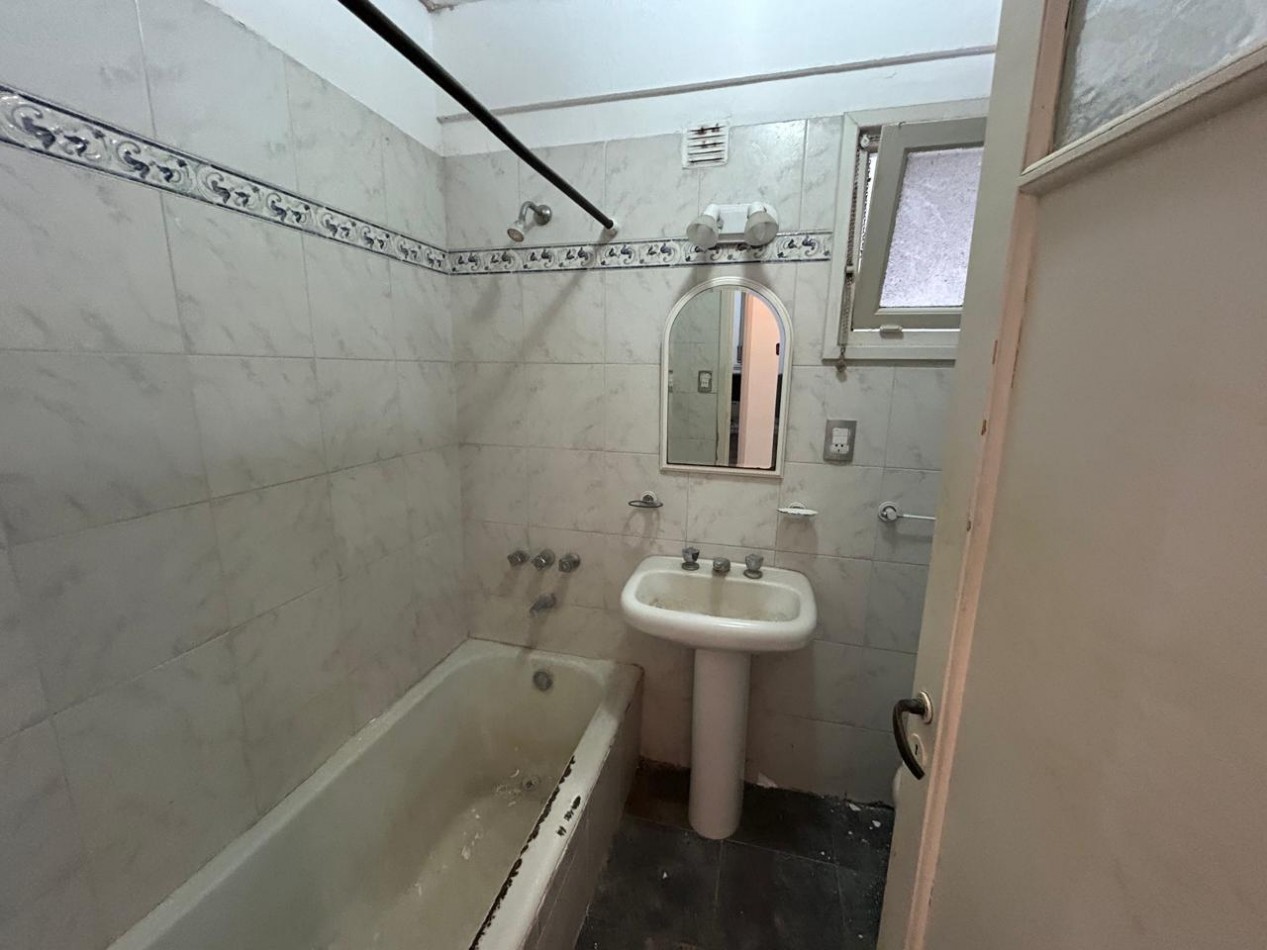 VENTA 3AMB con DEPENDENCIA A RECICLAR 