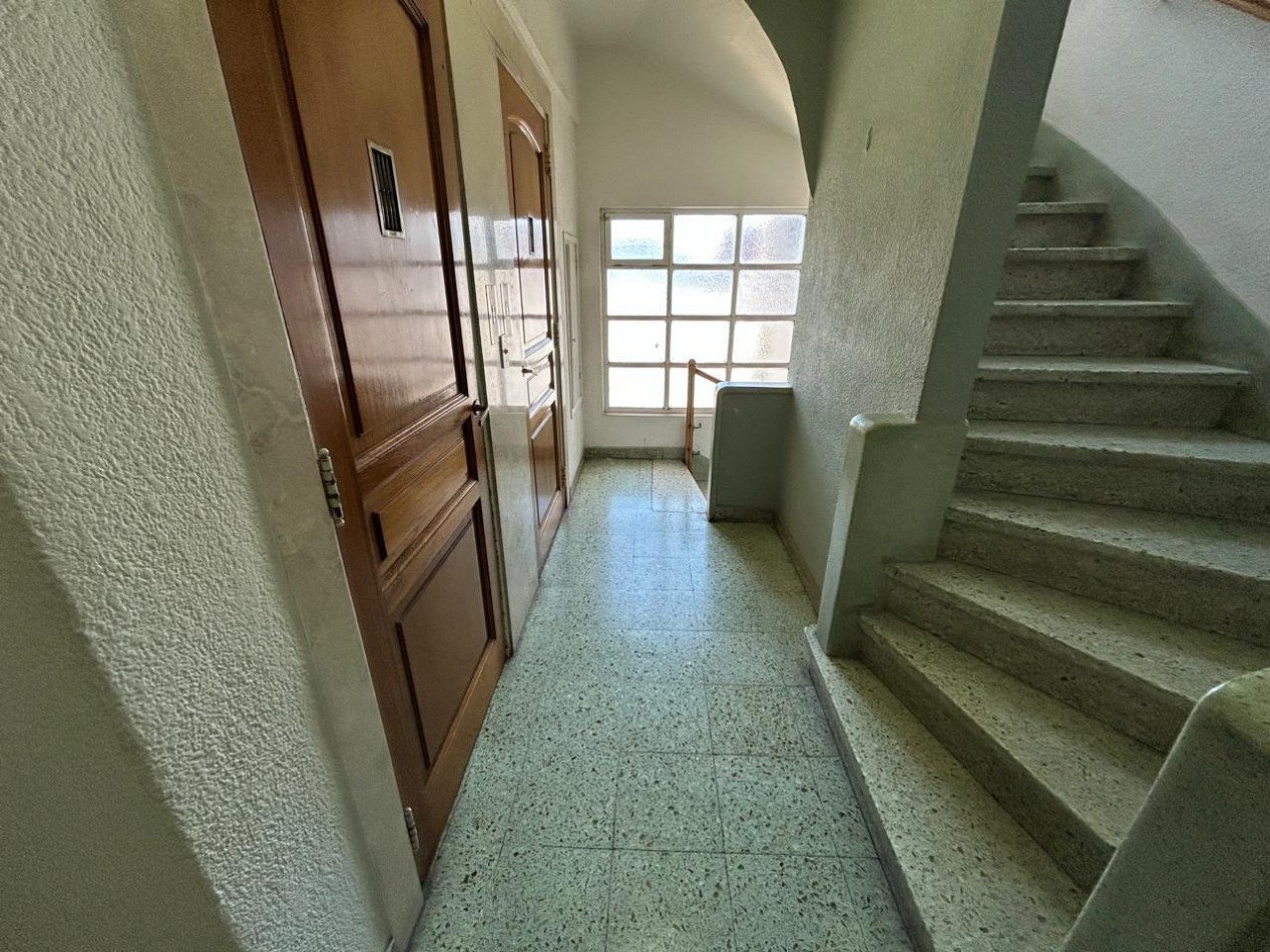 VENTA 3AMB con DEPENDENCIA A RECICLAR 