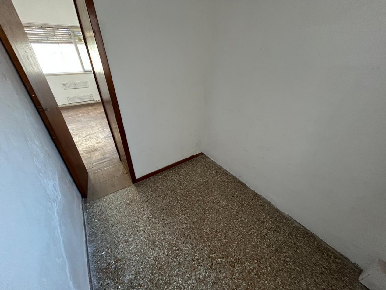 VENTA 3AMB con DEPENDENCIA A RECICLAR 