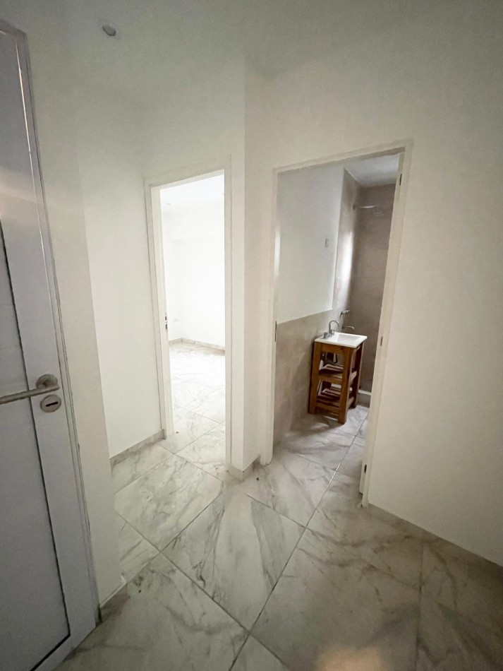 VENTA 2AMB PH PLANTA ALTA SIN EXPENSAS PATIO