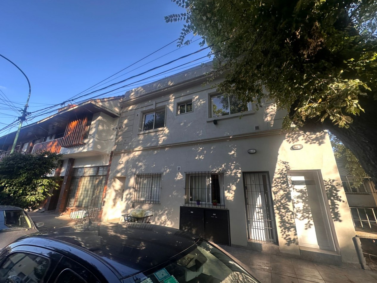 VENTA 2AMB PH PLANTA ALTA SIN EXPENSAS PATIO