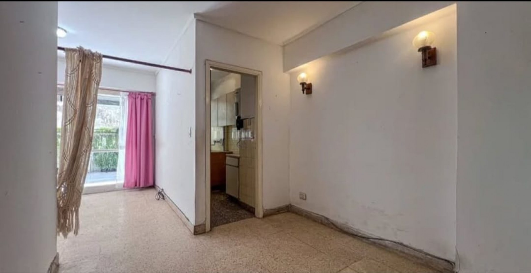 VENTA 1AMB CENTRO AMPLIO 