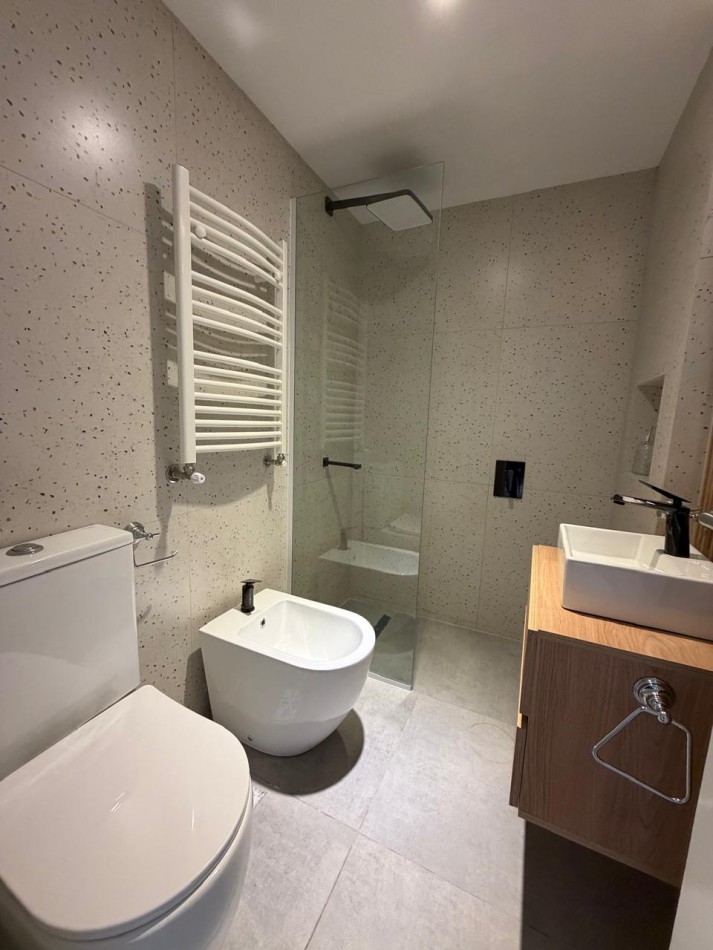 VENTA 2AMB RECICLADO VISTA AL MAR COCHERA OPCIONAL 