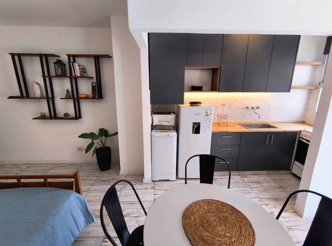 VENTA 1AMB EXCELENTE BALCON SALIENTE CENTRO 