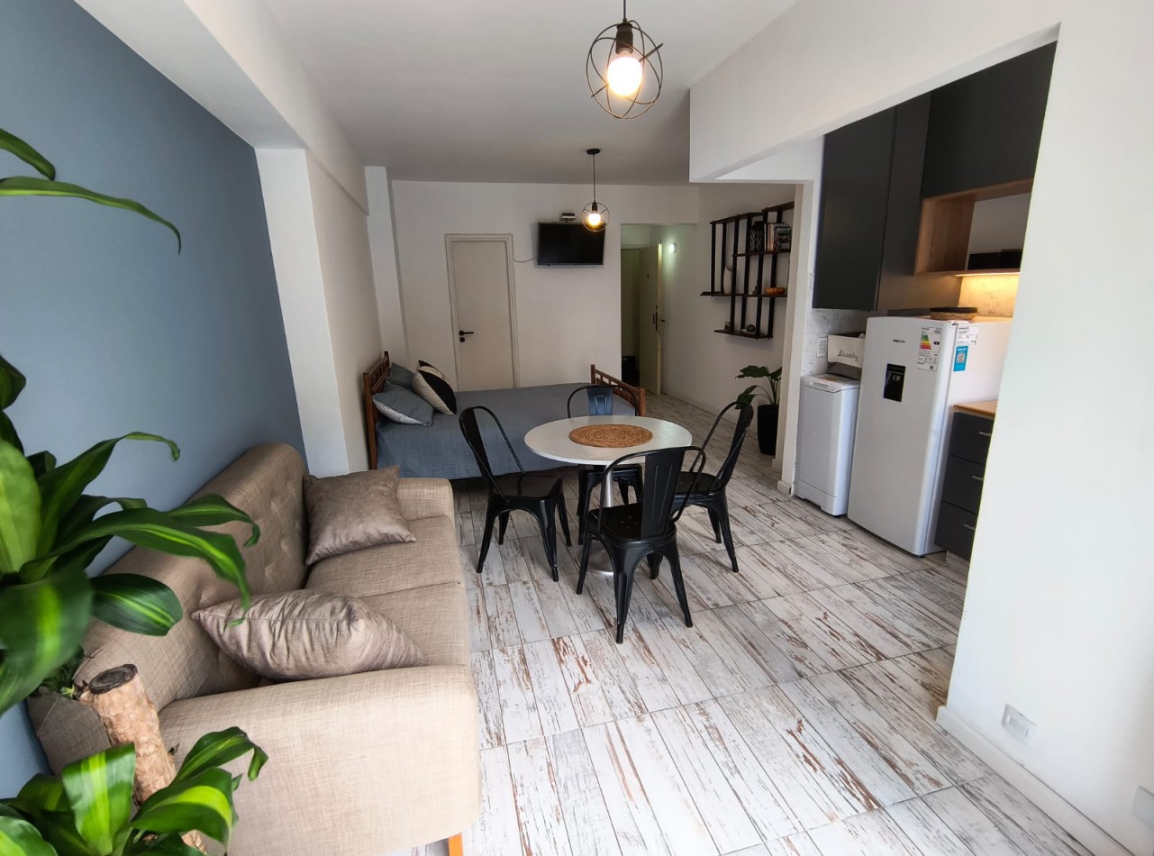 VENTA 1AMB EXCELENTE BALCON SALIENTE CENTRO 