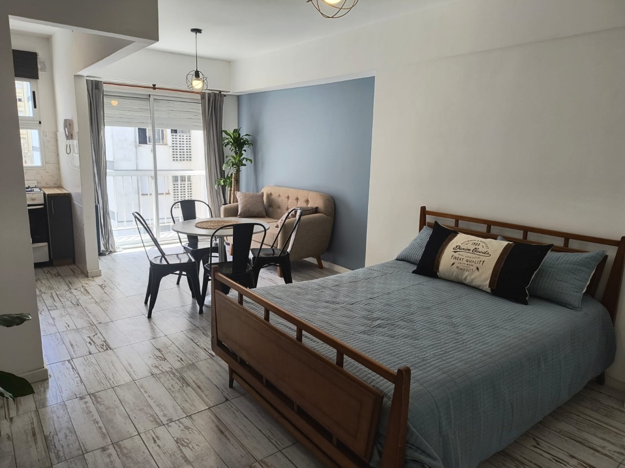 VENTA 1AMB EXCELENTE BALCON SALIENTE CENTRO 