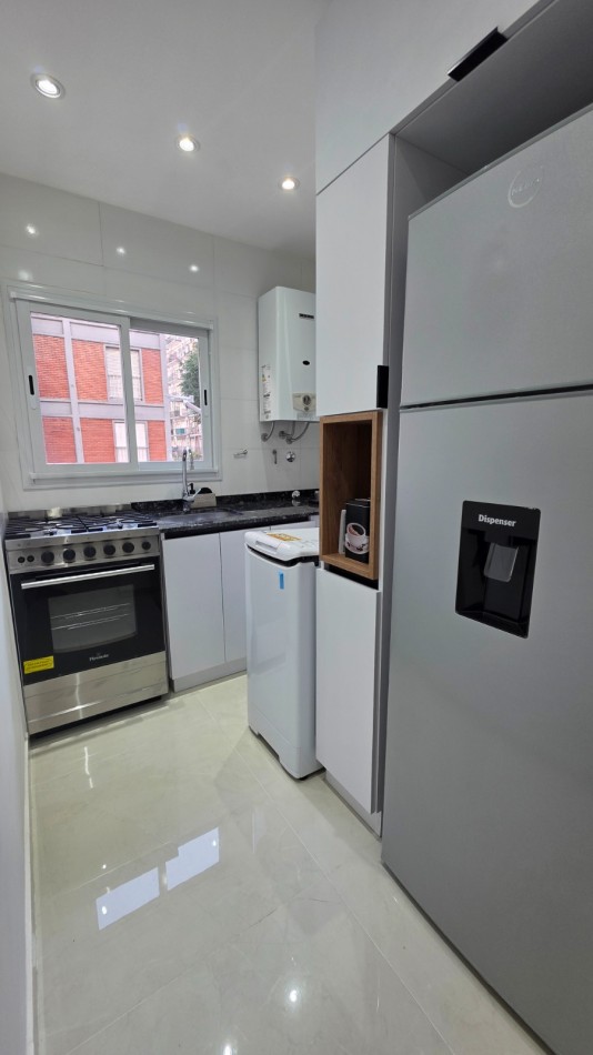 VENTA 2AMB RECICLADO ARTEFACTO Y MUEBLES A ESTRENAR CENTRO 