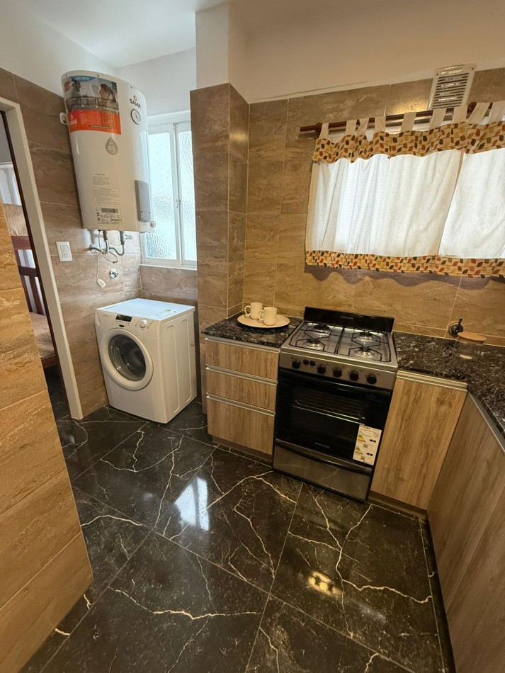 VENTA 2AMB RECICLADO con DEPENDENCIA CENTRO 