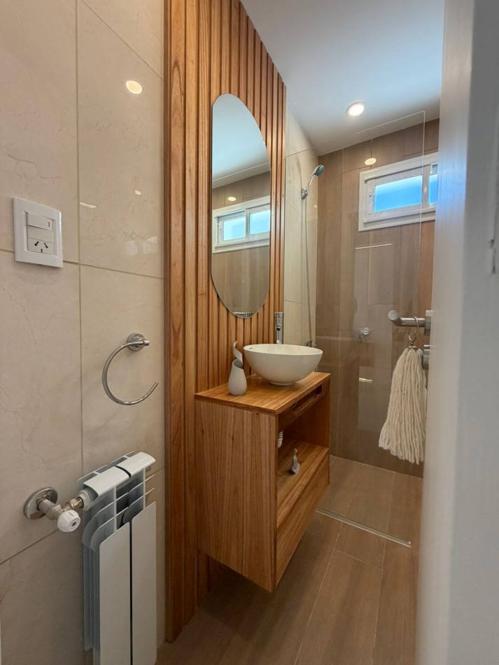 VENTA 3AMB RECICLADO con DEPENDENCIA 2 BAÑOS 