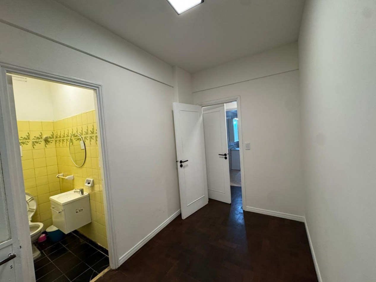 Venta 3AMB con DEPENDENCIA CENTRO 