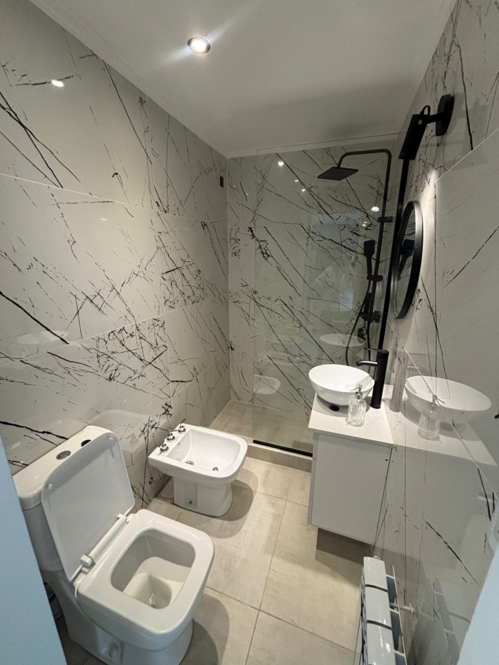 VENTA 3AMB RECICLADO CENTRO MUEBLES Y ARTEFACTO A ESTRENAR 