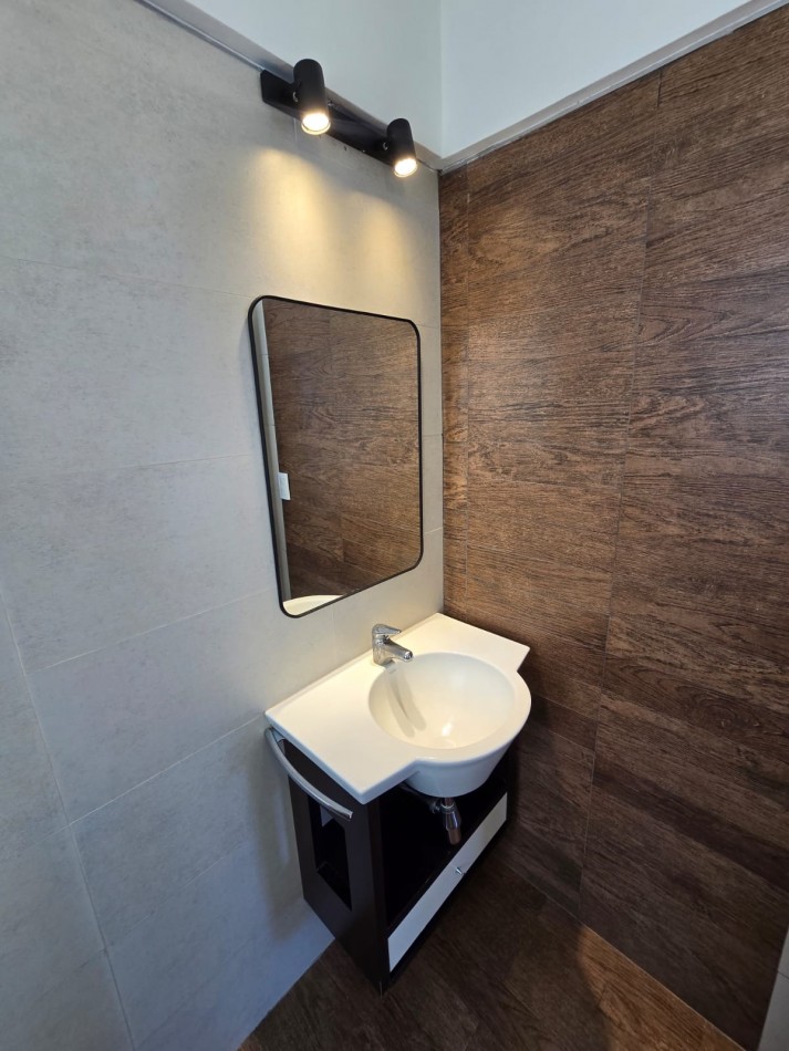 VENTA 2AMB RECICLADO CENTRO BALCON 