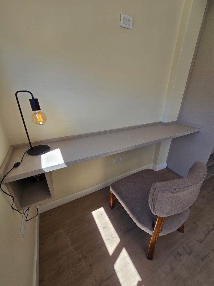 VENTA 2AMB RECICLADO CENTRO BALCON 