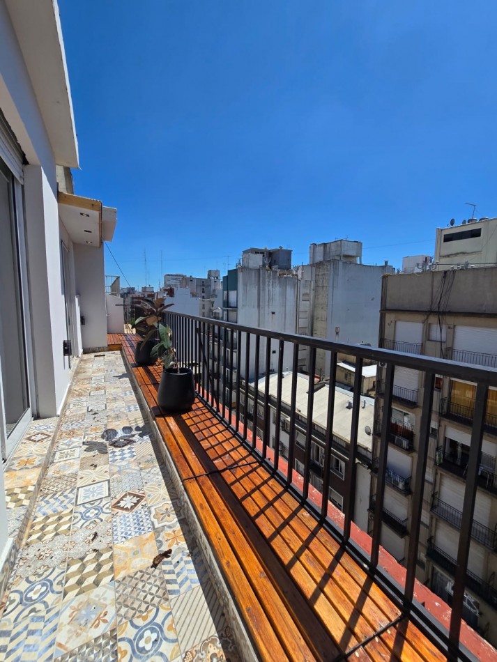 VENTA 2AMB RECICLADO CENTRO BALCON 