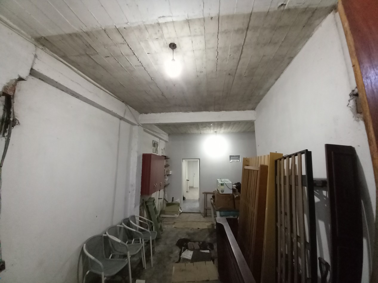  CASA 4AMB 2 BAÑOS PARQUE y COCHERA -MAS DEPARTAMENTO A TERMINAR
