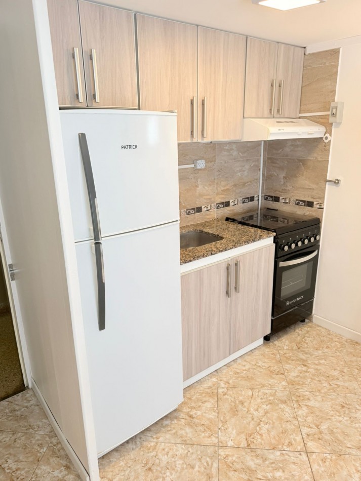 VENTA 3AMB con DEPENDENCIA CENTRO BALCON 