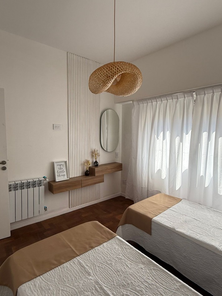 VENTA 3AMB MAS ESCRITORIO RECICLADO CENTRO BALCON 