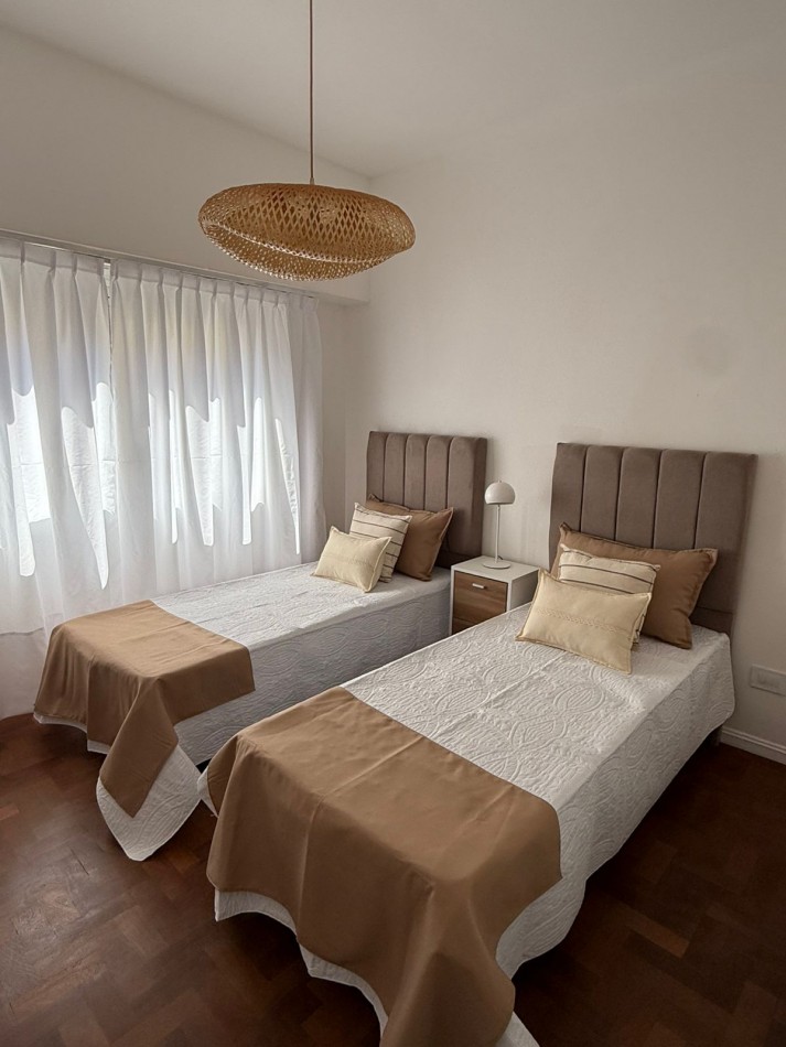 VENTA 3AMB MAS ESCRITORIO RECICLADO CENTRO BALCON 