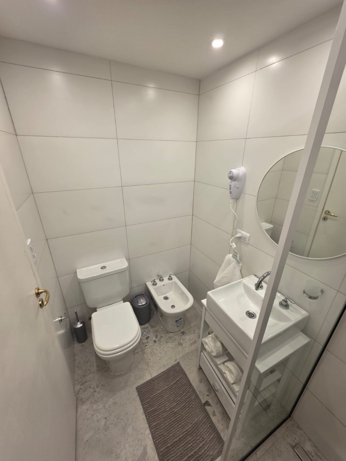 VENTA 1AMB DIVIDIDO RECICLADO TODO A ESTRENAR 