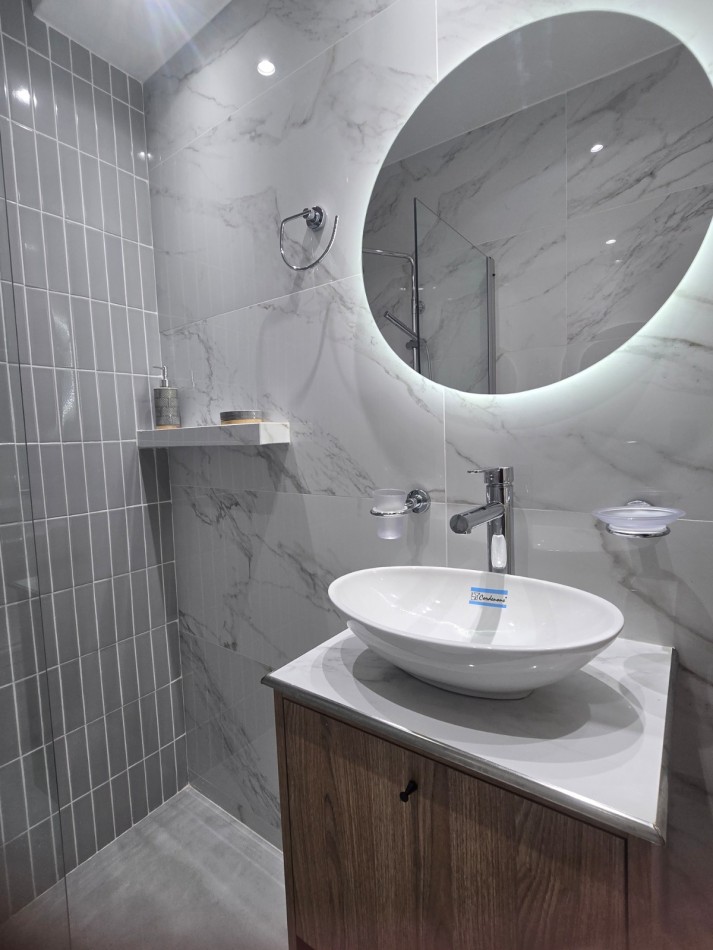 VENTA 1AMB RECICLADO CENTRO BALCON y PARRILLA 