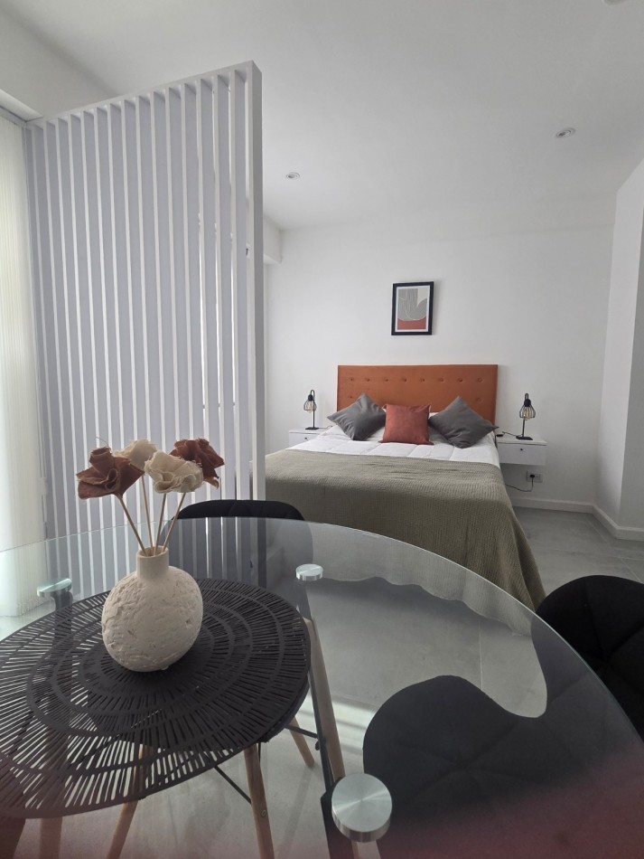 VENTA 1AMB RECICLADO CENTRO BALCON y PARRILLA 