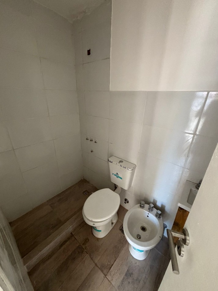 VENTA DUPLEX 2AMB Espacio guarda coche y Patio 