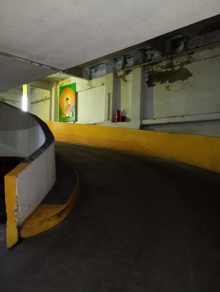 VENTA 2AMB con COCHERA CONTRAFRENTE CENTRO 